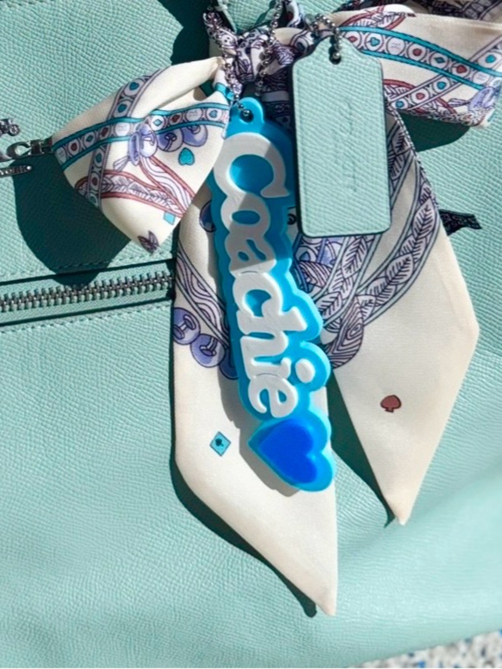 Coachie blue heart hangtag bag charm keychain (hand made unbranded) NEW - Picture 2 of 5